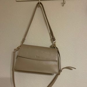 Freja New York Small shoulder / crossbody.